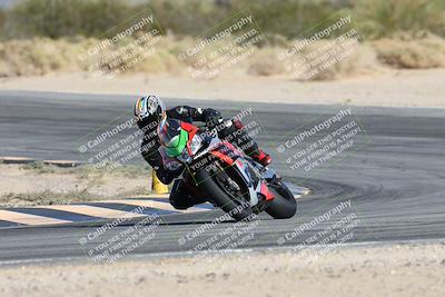 media/Nov-16-2025-Race Pace (Sun) [[8c5fa54630]]/Non Verified Riders (1st 20 Minutes)/2-Turn 10 (1010am)/